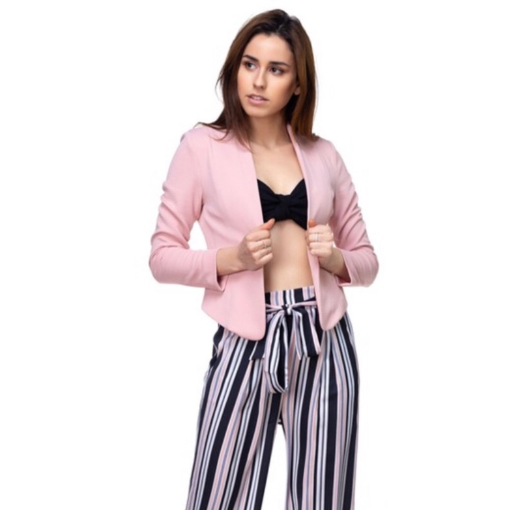 Solid Blazer.